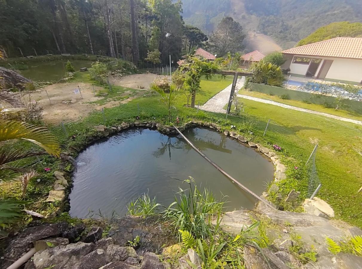 Solar Dos Canarios Sao Bento do Sapucai Ngoại thất bức ảnh