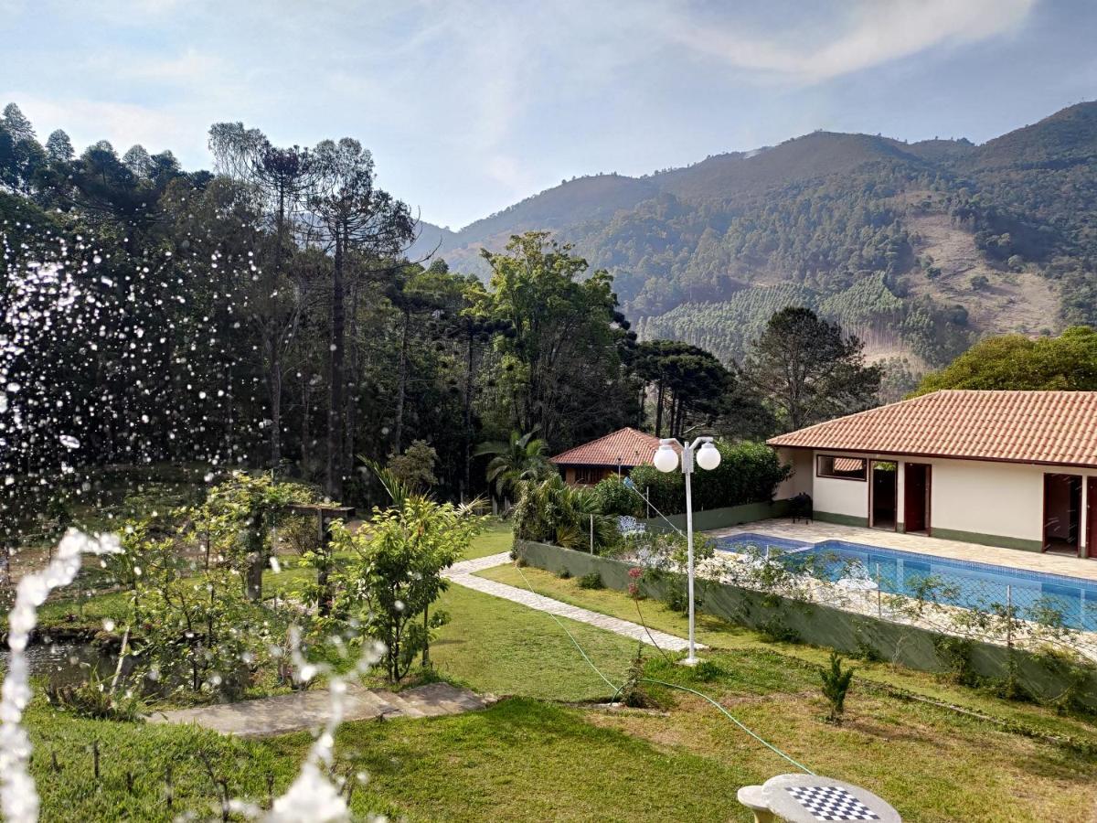 Solar Dos Canarios Sao Bento do Sapucai Ngoại thất bức ảnh